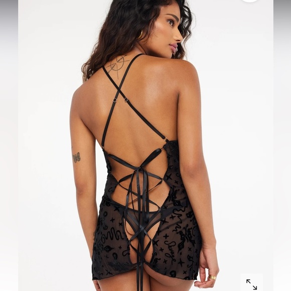 Savage X Fenty Devore’ Dreams Black Caviar Velvet Slip & Short Long Sleeve Robe - Picture 6 of 16